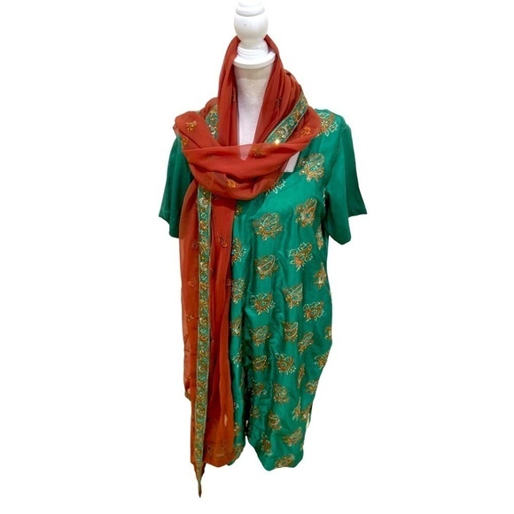 Handmade in India embroidered silk tunic dress & matching scarf size medium - Picture 1 of 10